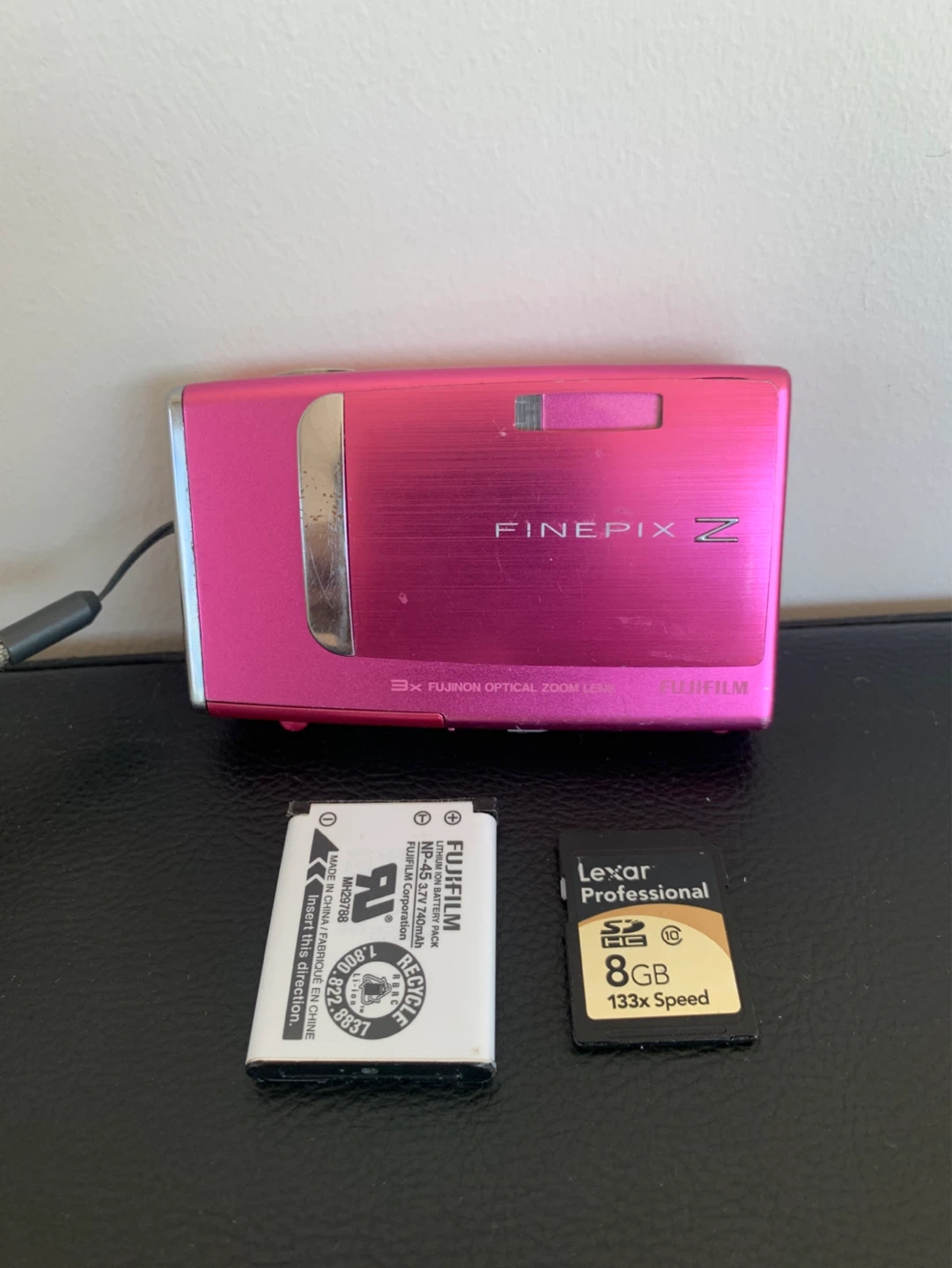Pink Fujifilm FinePix Z10 Digital Camera with 8GB Card