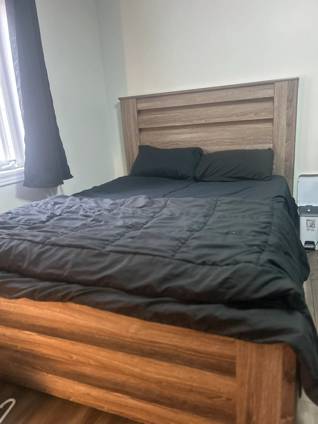 Queen Bed - photo 2