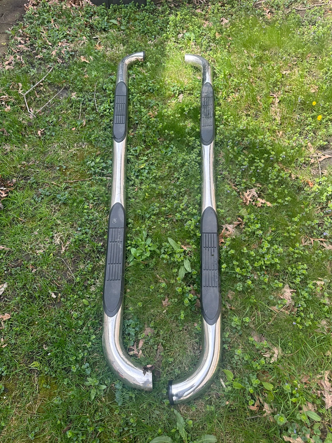 Set of 2 Chrome Nerf Bars with Black Step Pads