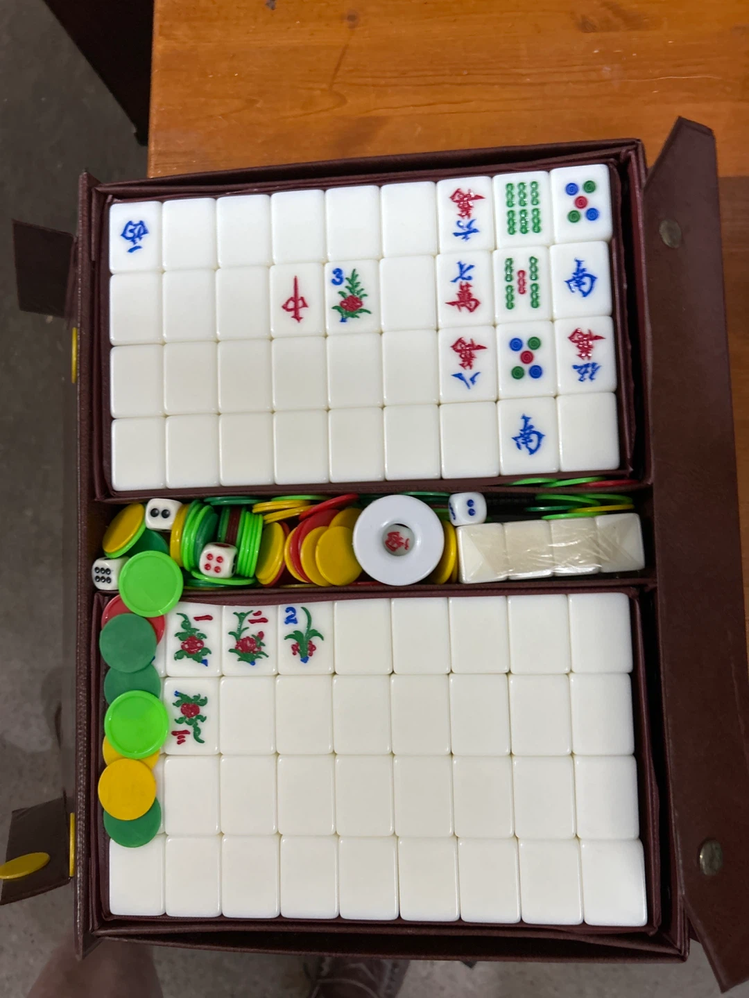 Mahjong Set with Case