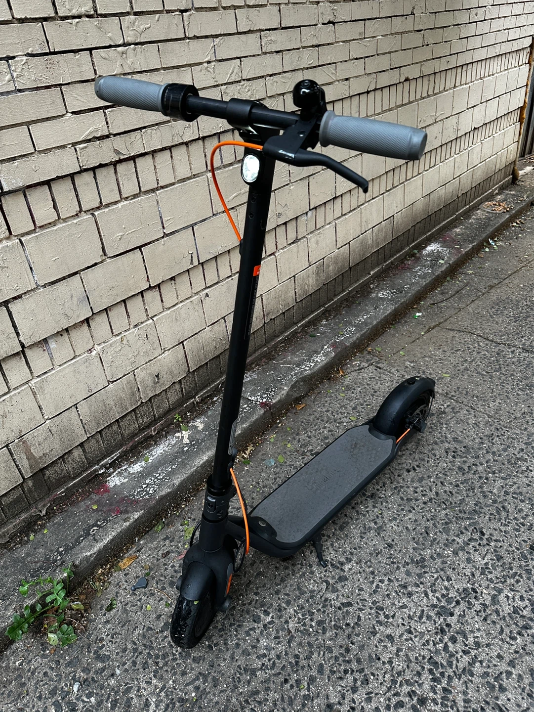 Ninebot Electric Scooter no charger included - photo 3
