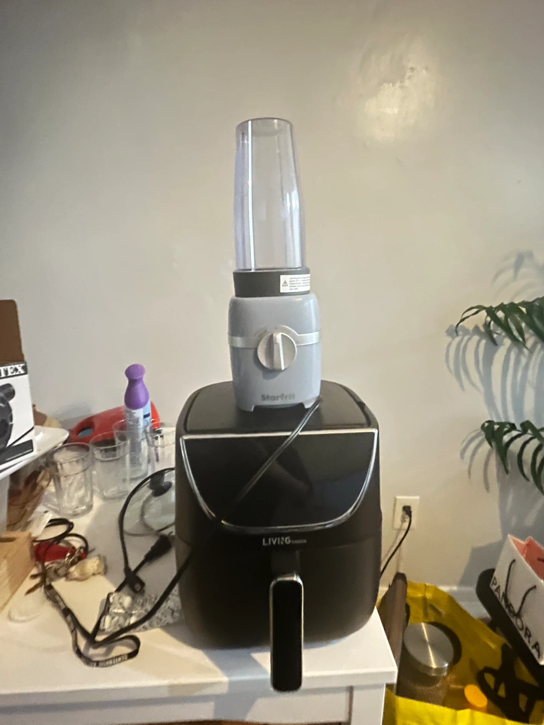 Starfrit Blender + Air Fryer + set of dishes
