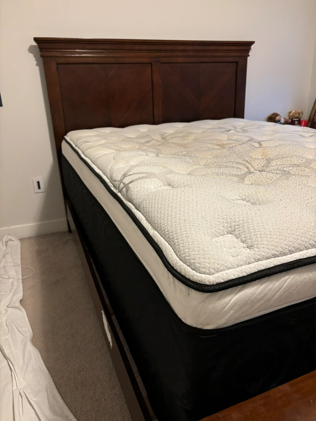 Mattress Queen