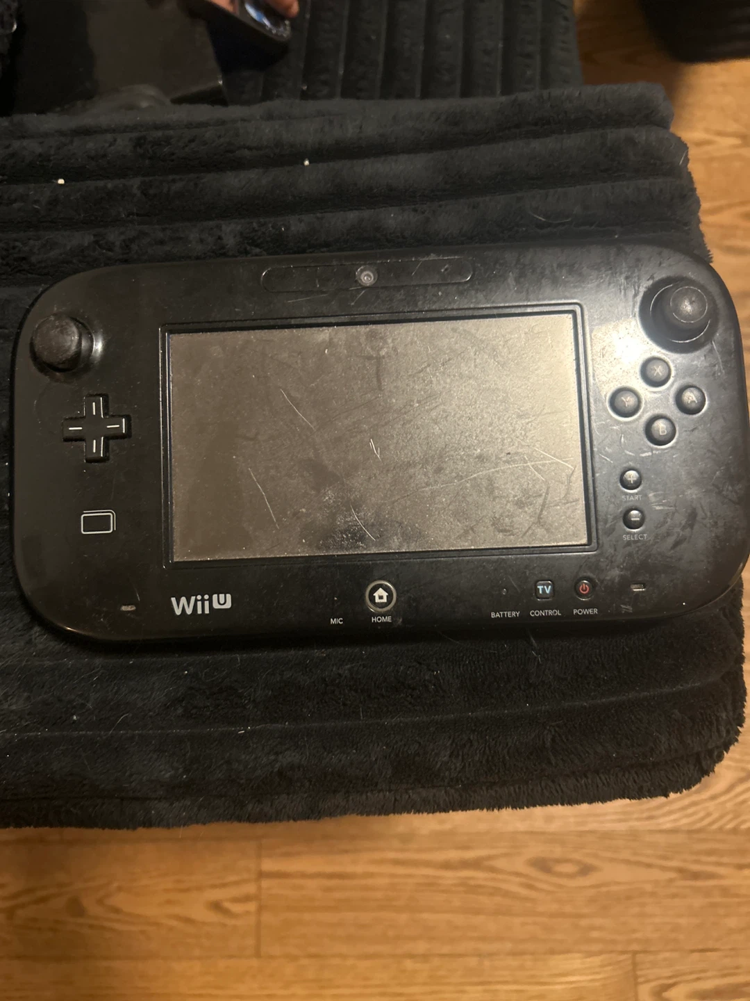 Nintendo Wii U Console Bundle with Games and Controllers - photo 3