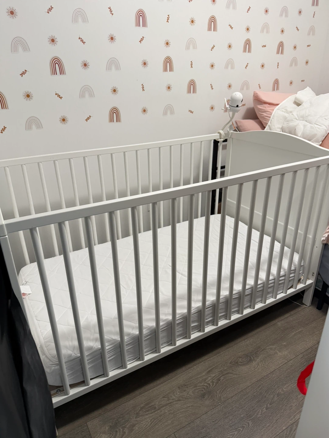 White Baby Crib with Mattress