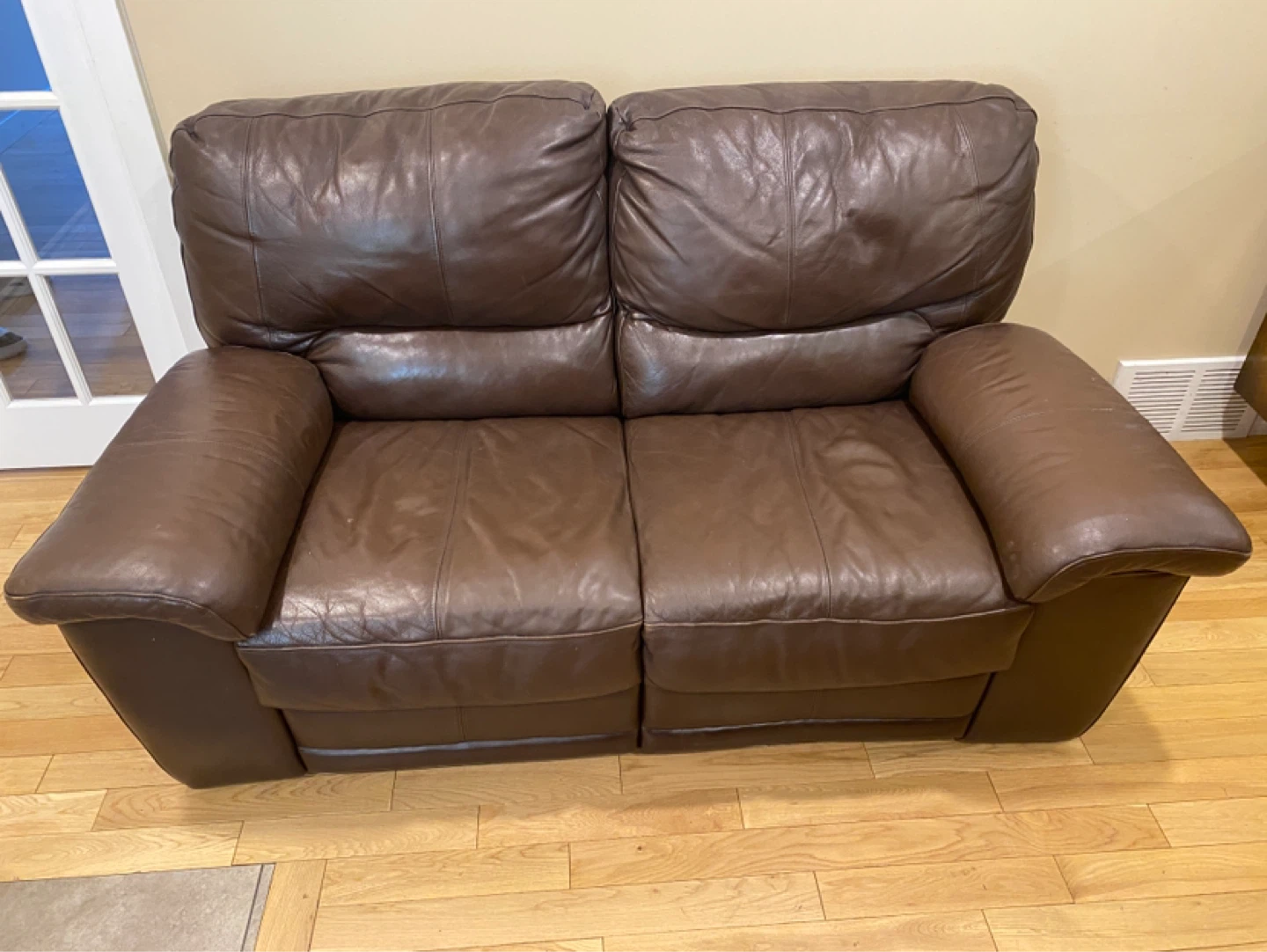 Elran Genuine Leather Reclining Loveseat Sofa (CAN DELIVER)