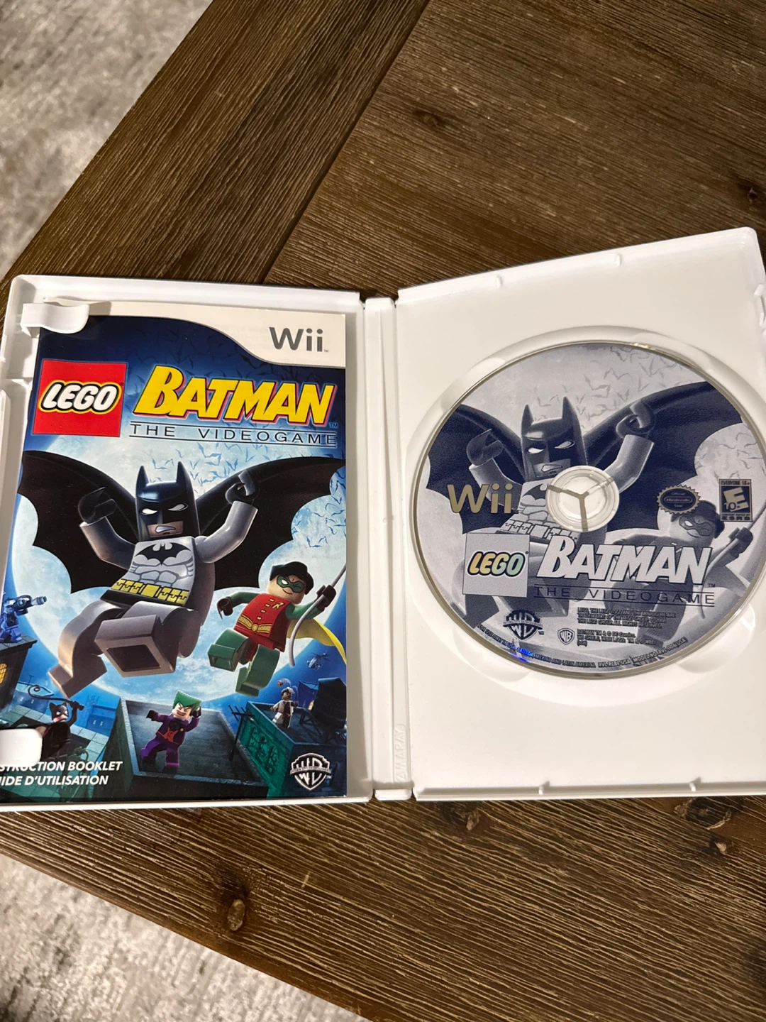 LEGO Batman: The Videogame for Nintendo Wii - photo 2