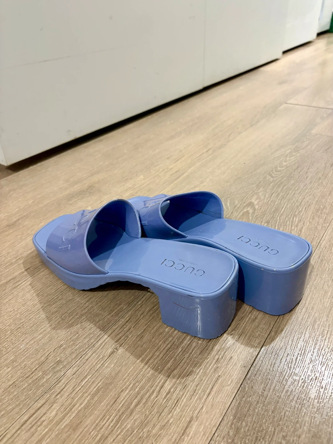 (Not Reel) Jelly Slide Sandals Size 7 - Blue - photo 2