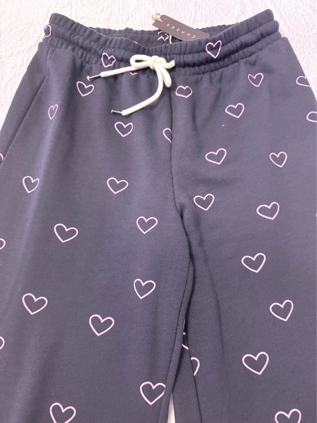 Chaser navy heart print wide leg lounge pants - photo 4