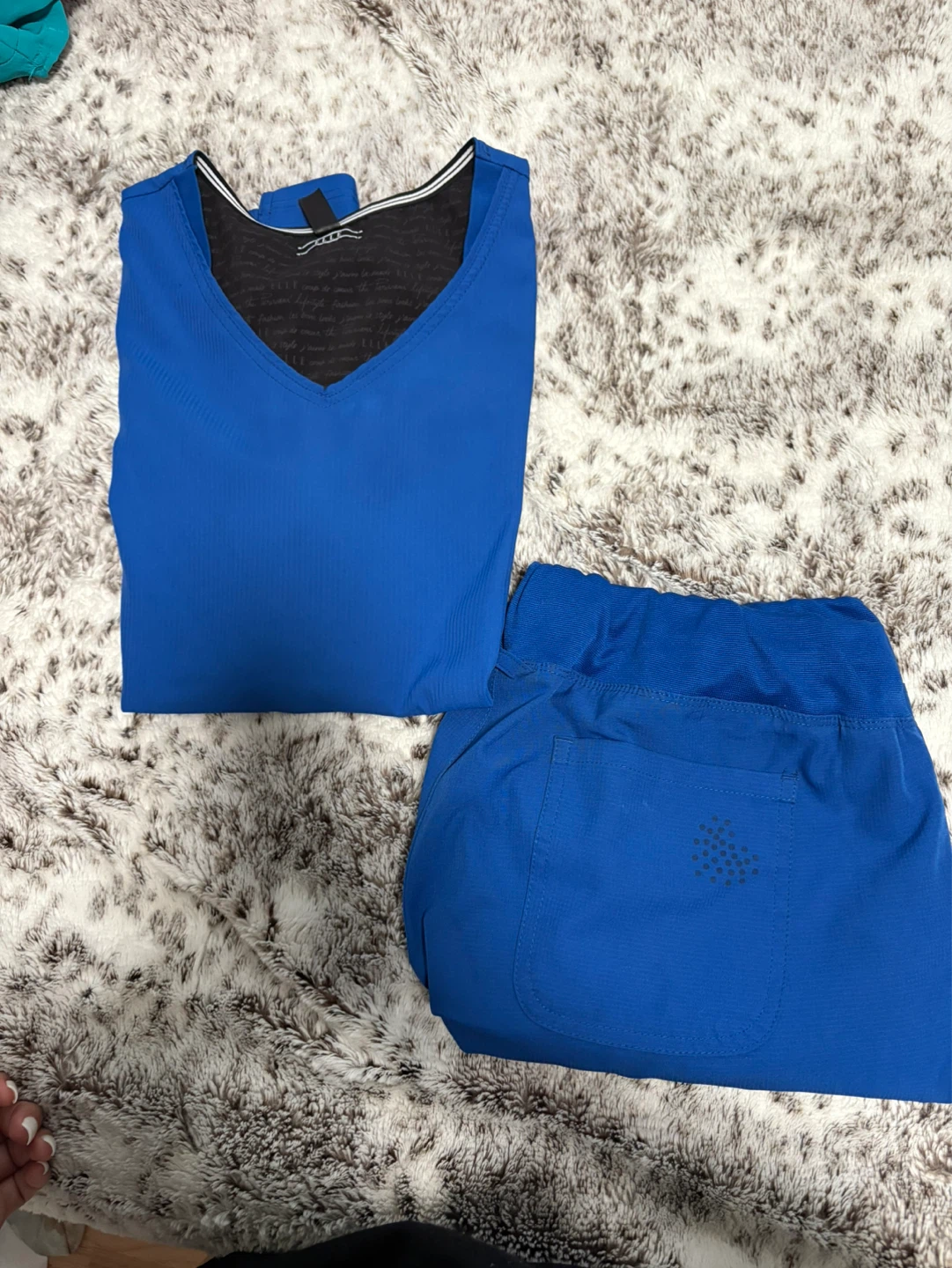 Scrub Sets - photo 4