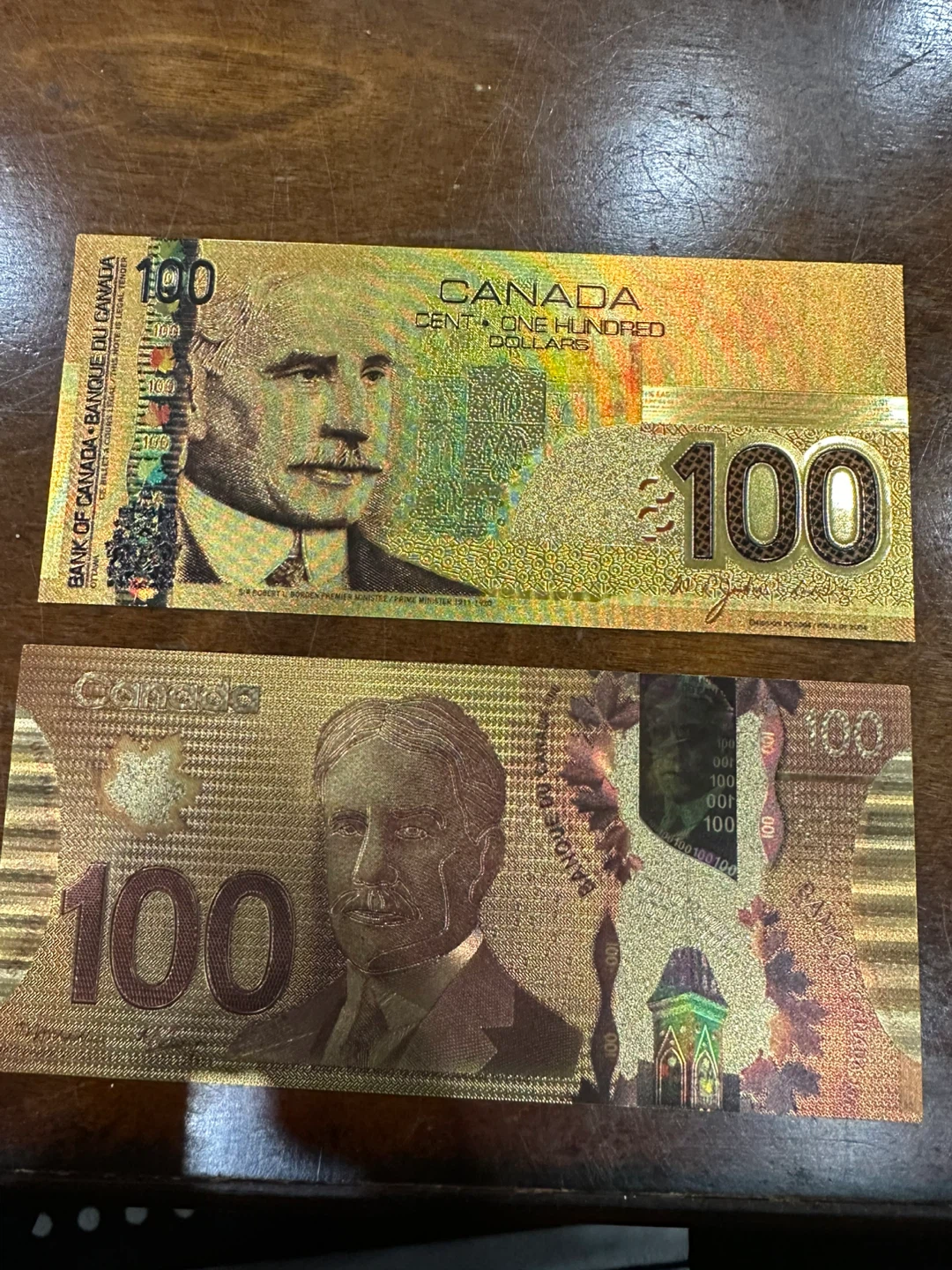 Canada 100 Dollar Gold Foil Banknote - Collectible