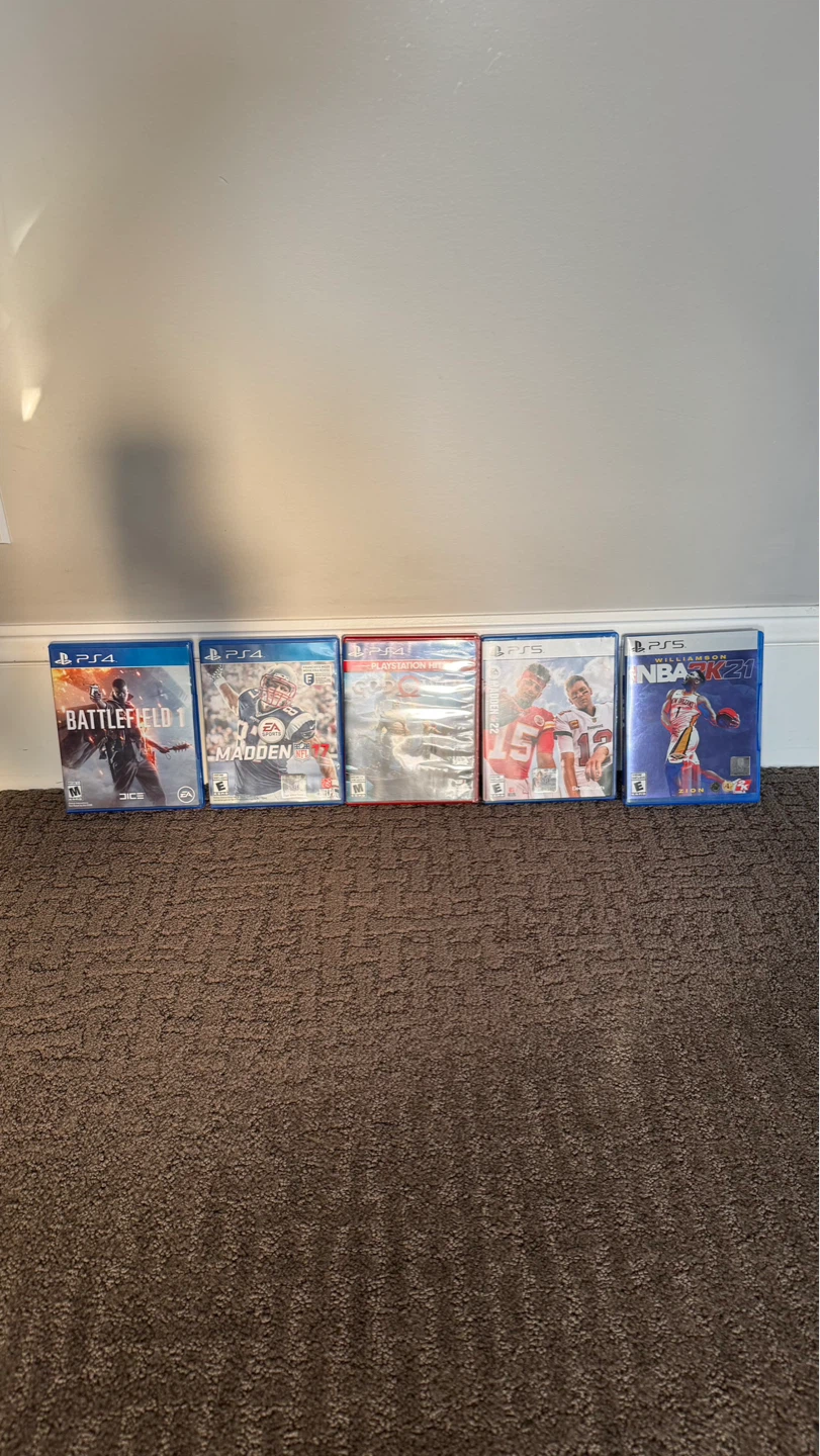 Sony PlayStation 5 Console with Controller and Accessories - photo 3