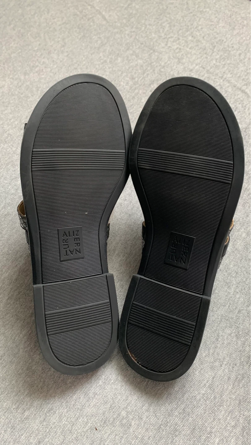 Naturalizer Liley Black + Silver Strappy Sandals - Size 8.5 W - photo 2