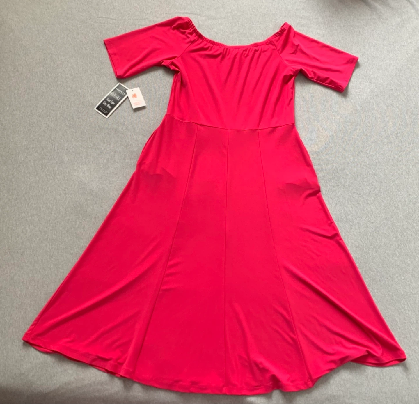 Size Large Fuchsia Pink Dress with Pockets - Brand New - photo 2