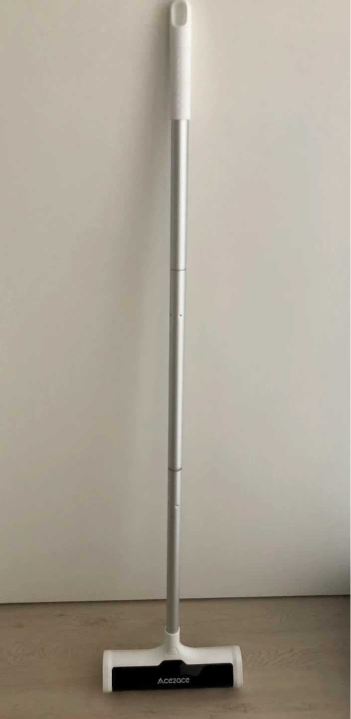 Carpet Roller (Fur/Hair Remover) - photo 2