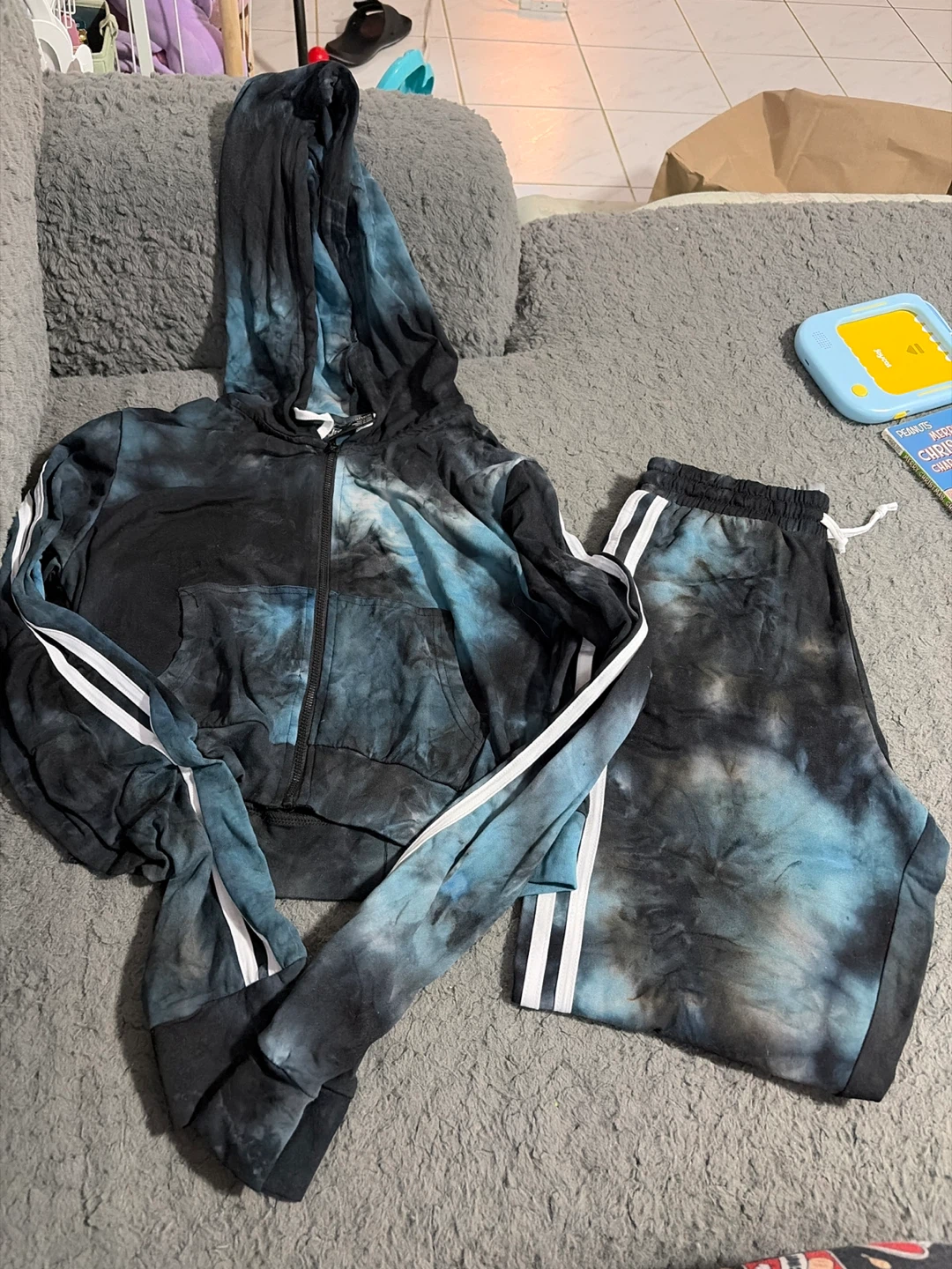 Tie-dye Hoodie and pants Set