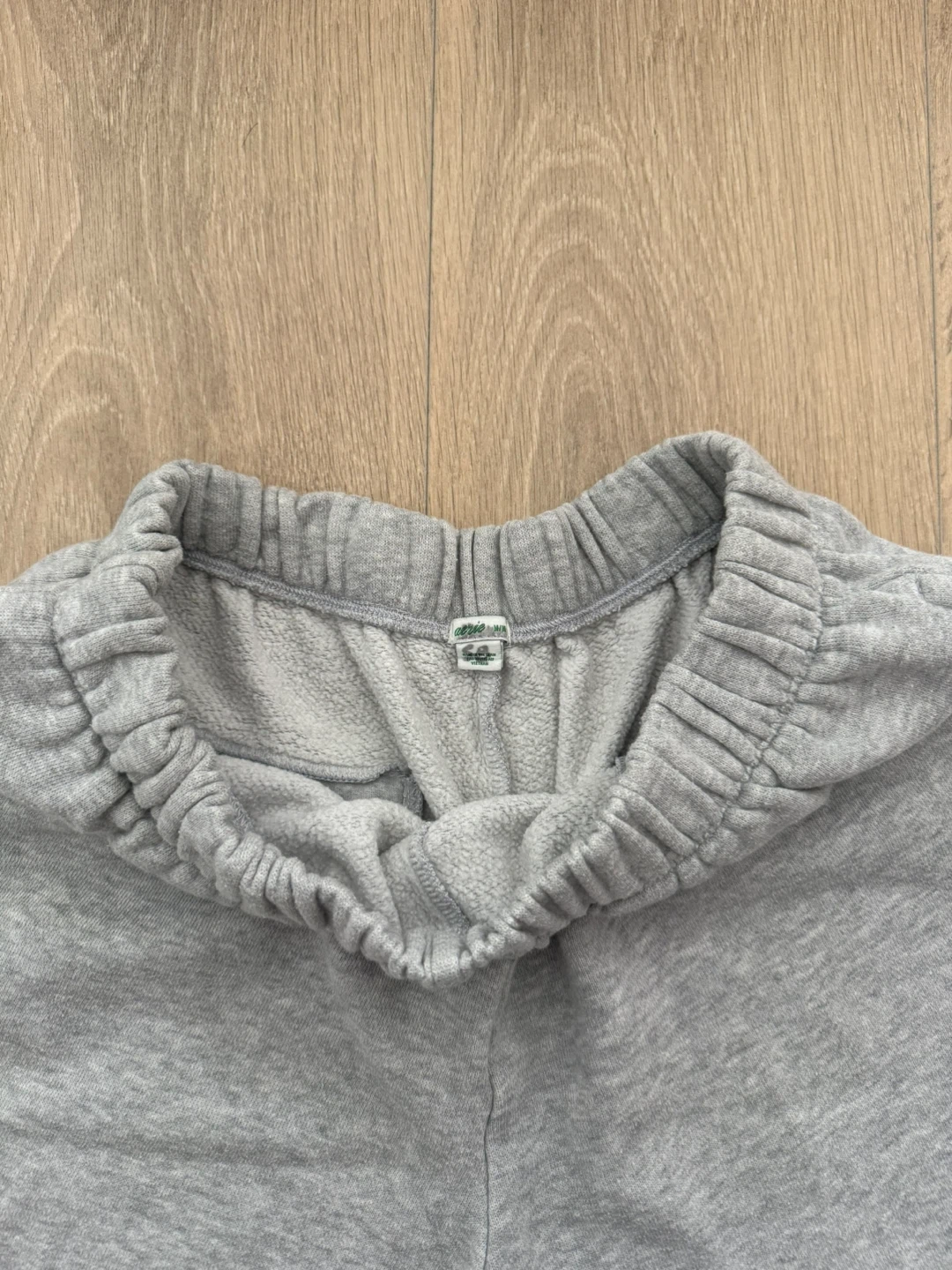 Aerie Grey Sweat Shorts - photo 2