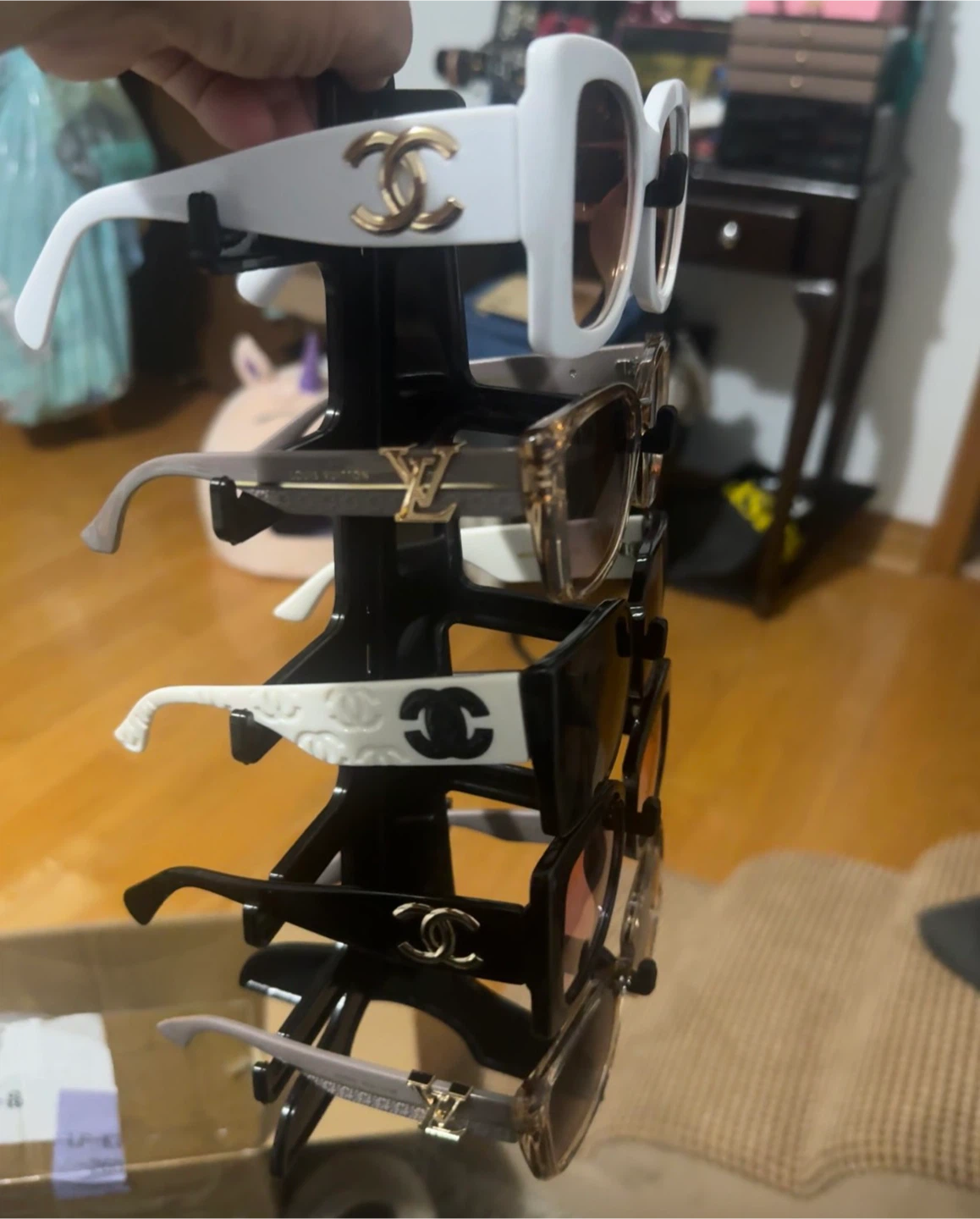 Assorted Premium Sunglasses Bundle - photo 2
