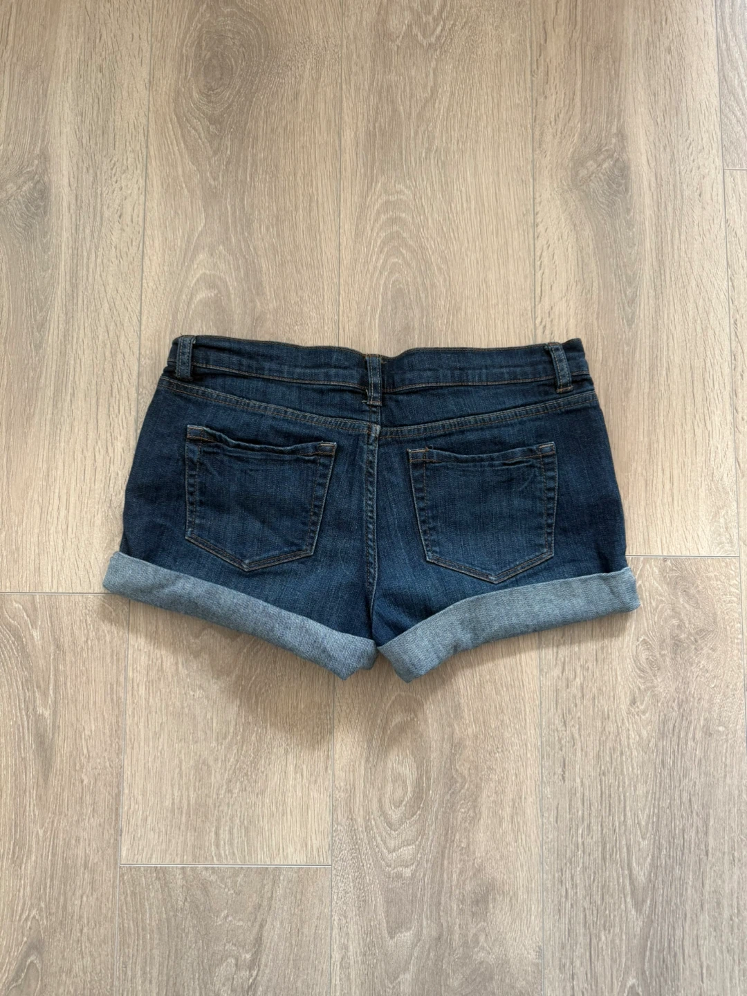 Joe Fresh Denim Shorts Size 4 - photo 4