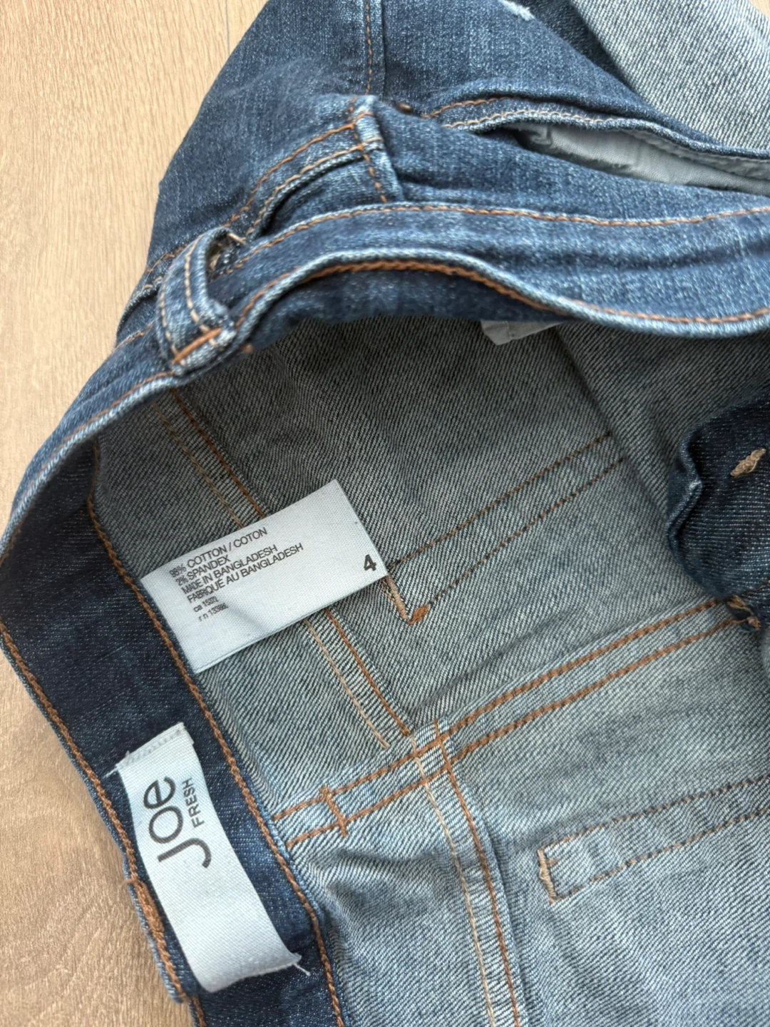 Joe Fresh Denim Shorts Size 4 - photo 3