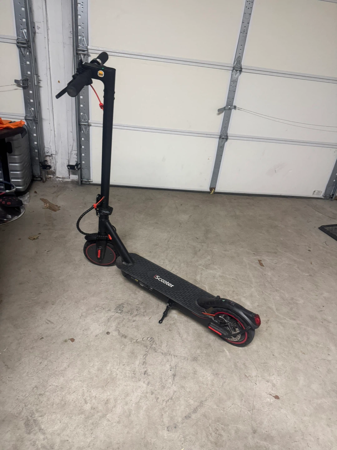 iScooter Electric Scooter - photo 2