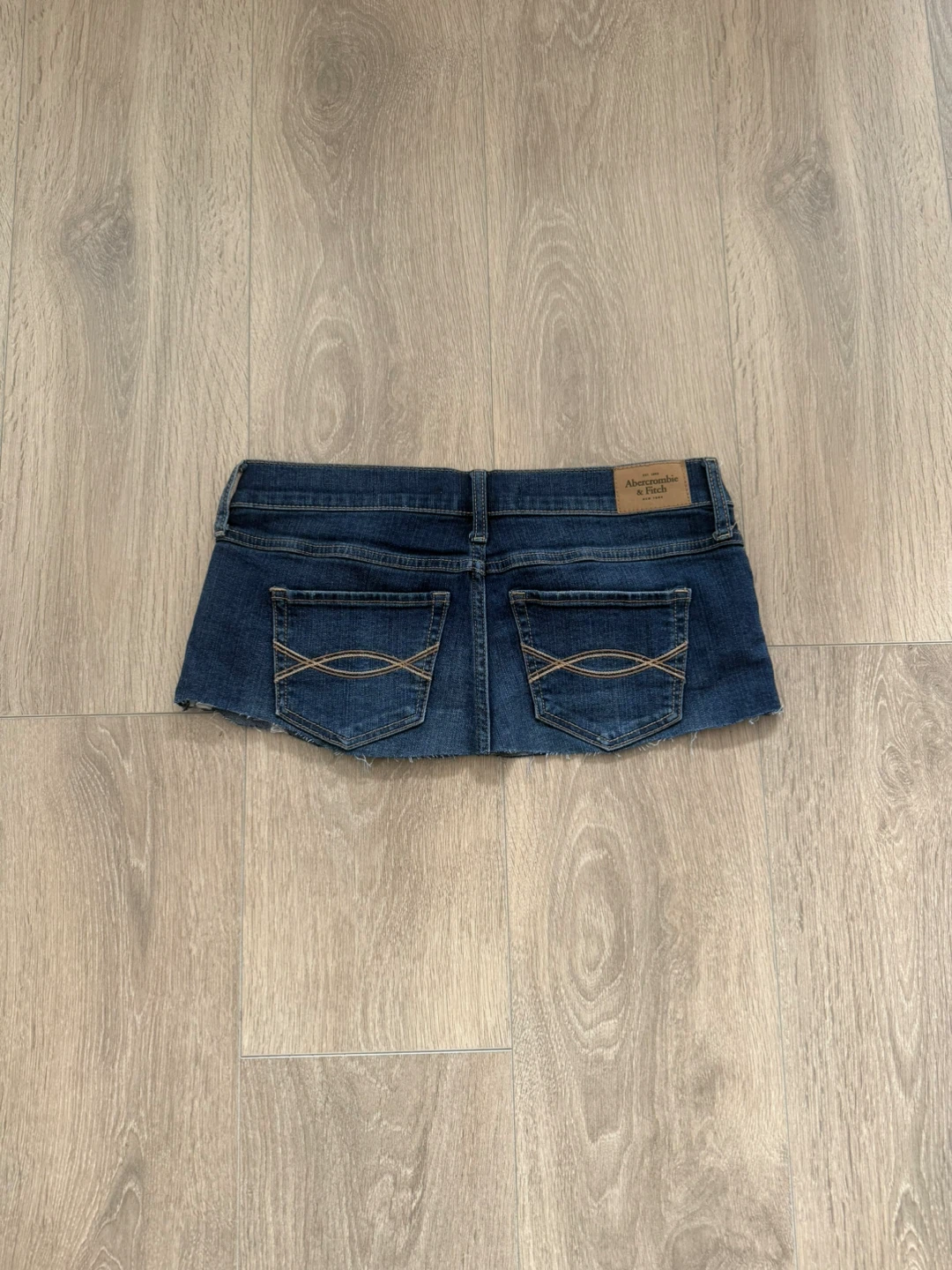 Abercrombie & Fitch Denim Shorts Size 4/27 - photo 2
