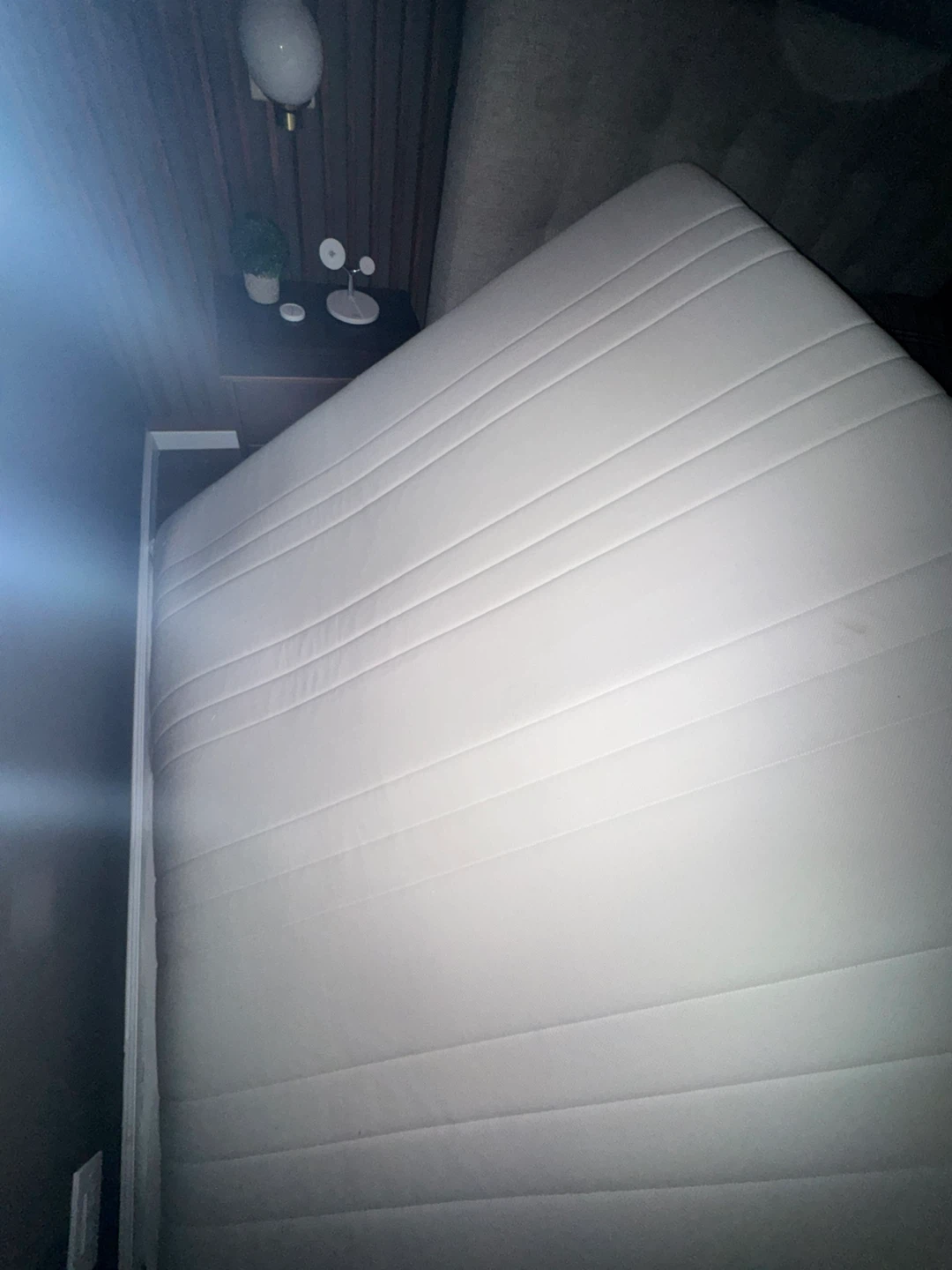 Ikea White Queen Size Mattress - photo 5