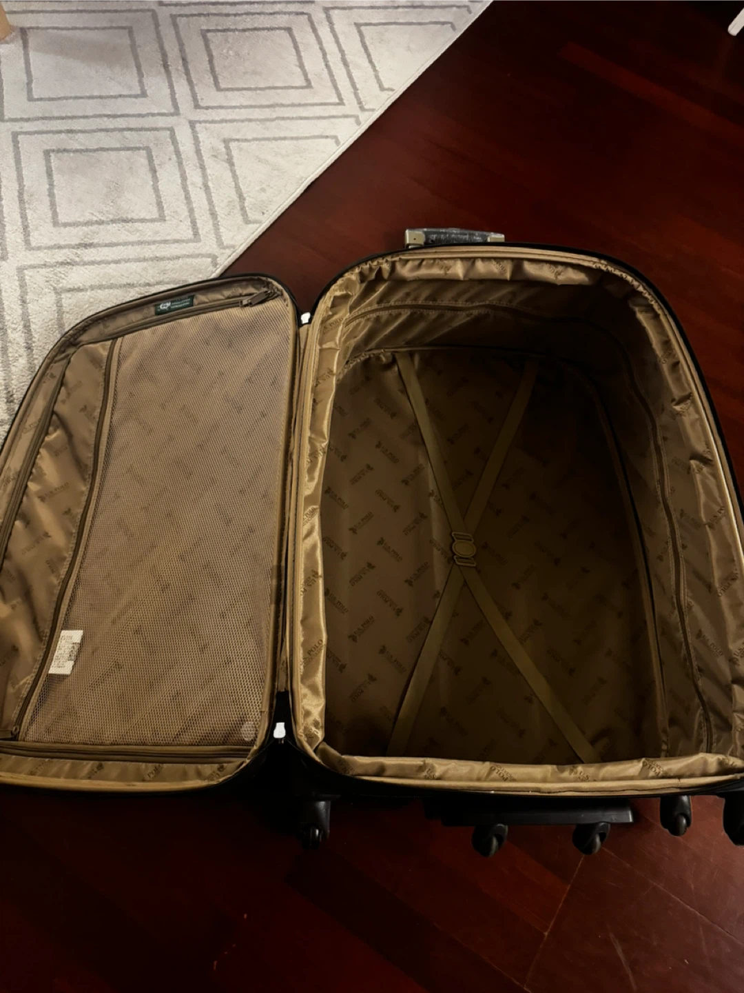 U.S. Polo Association Rolling Luggage - photo 5