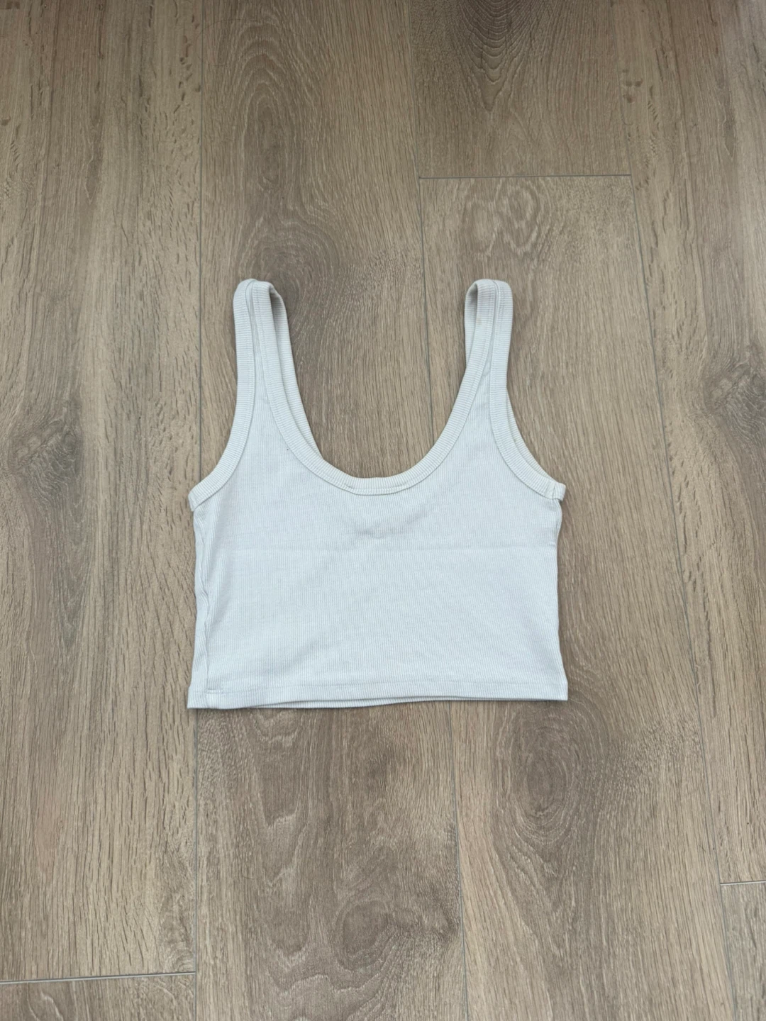 Pull & Bear Ribbed Crop Tank Top - photo 2