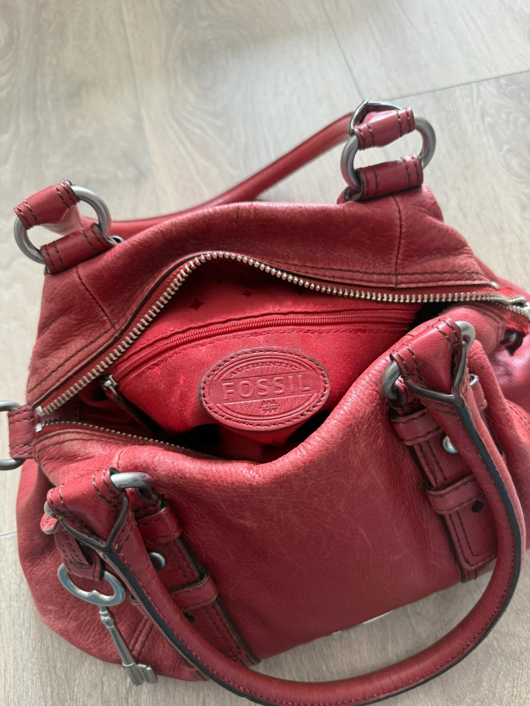 Red Fossil Leather Vintage Satchel Handbag - photo 3