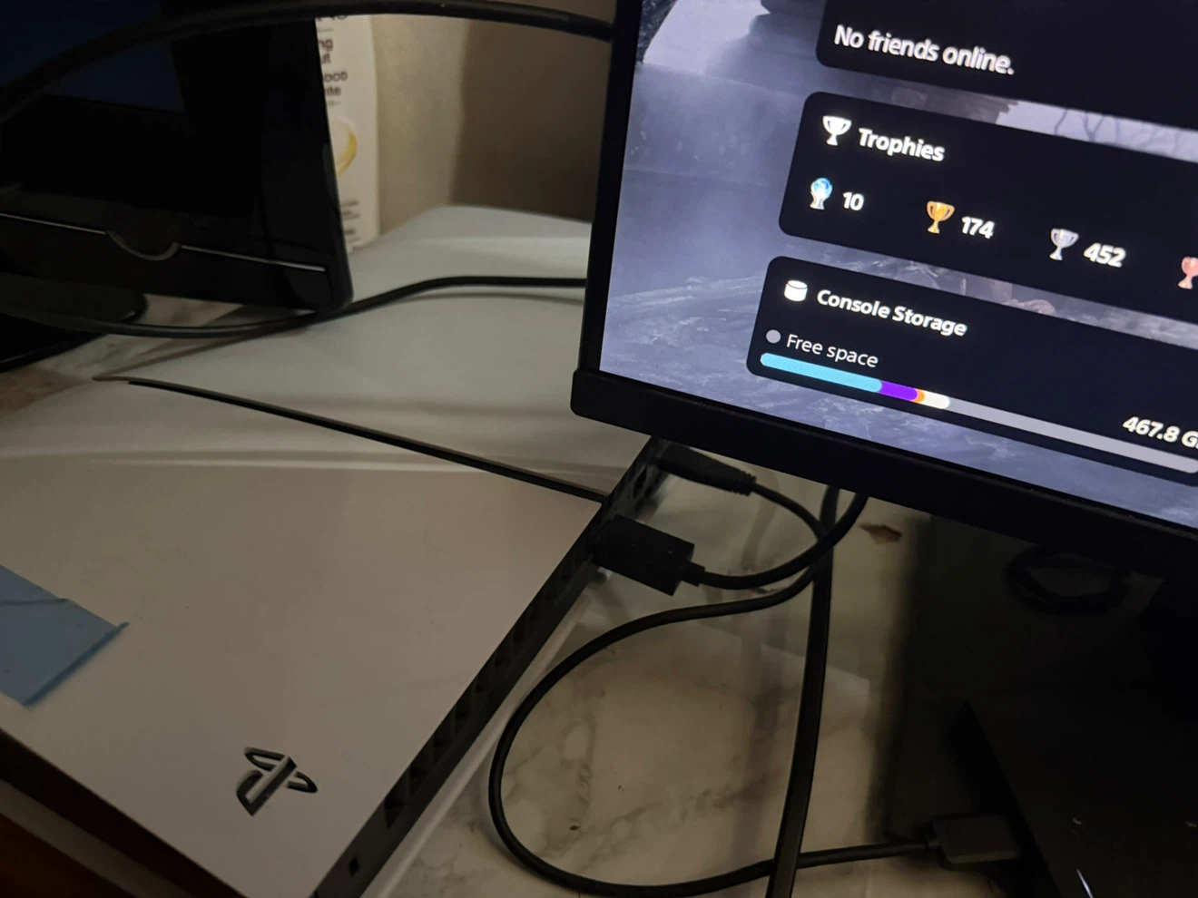 PS5 digital version + Monitor - photo 2