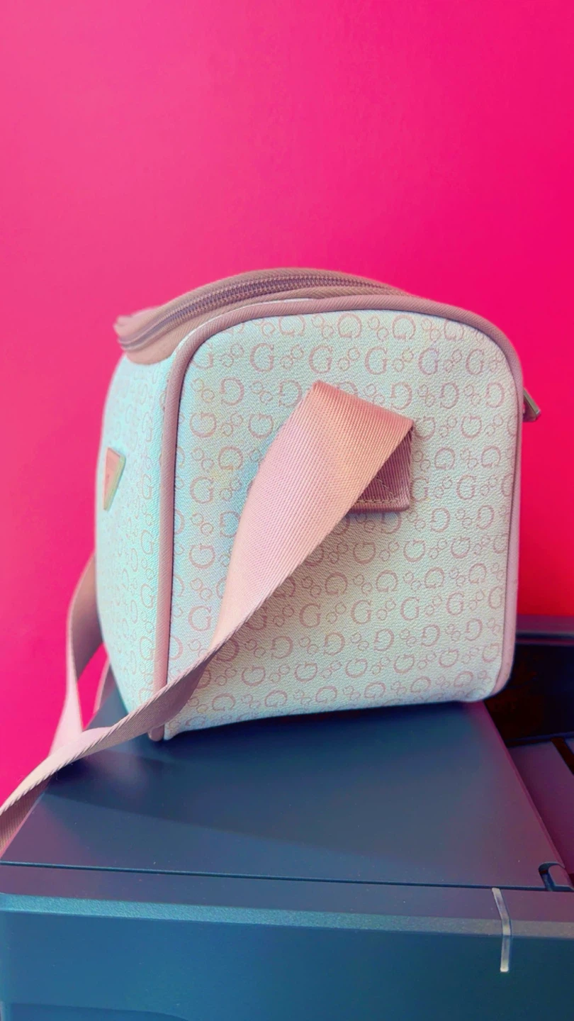 Guess lunch bag - photo 4