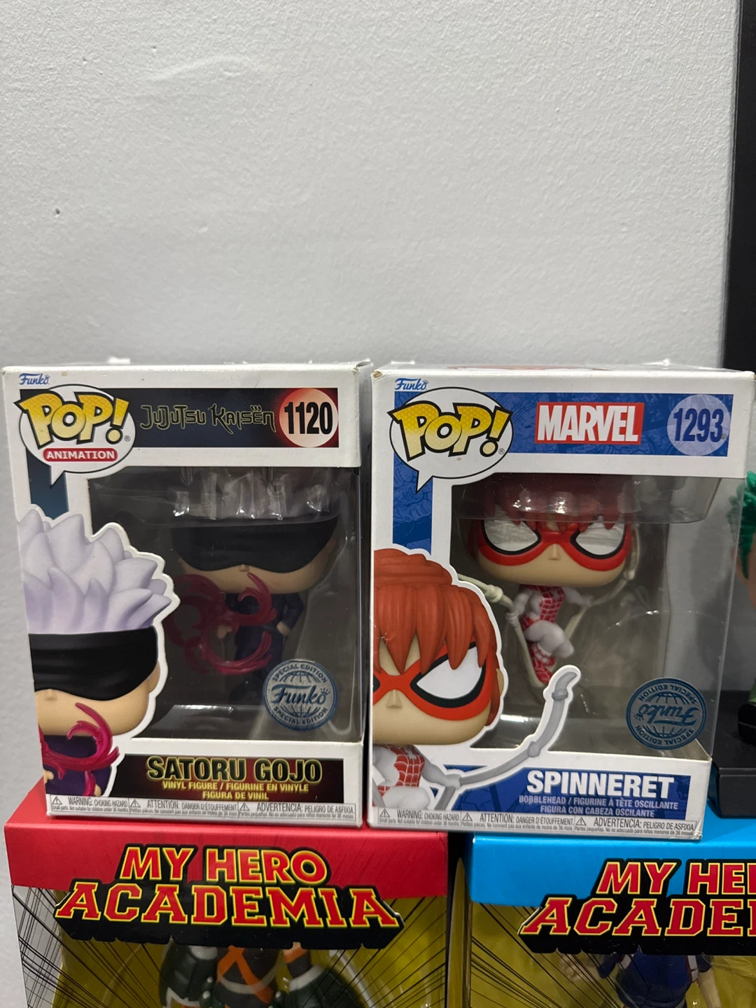 Funko Pop! Satoru Gojo & Spinneret Figures