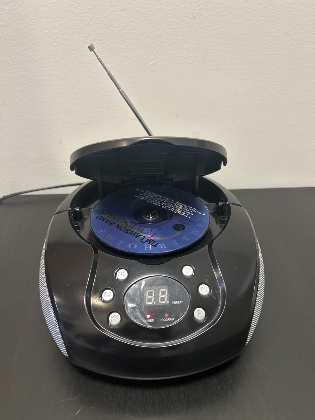 Sylvania Portable CD Player Radio Boombox - photo 2