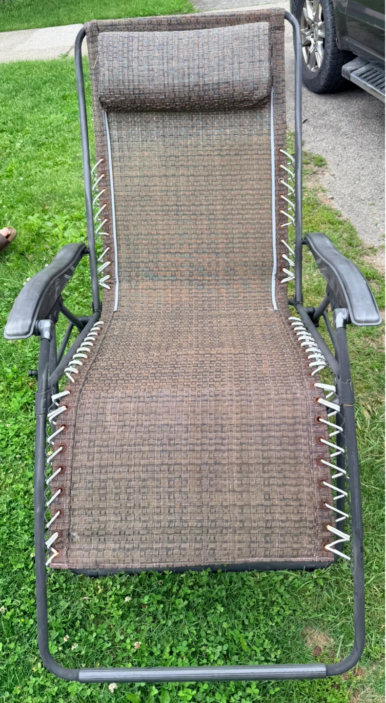 Brown zero gravity chair