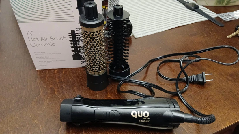 QUO Beauty by Conair 1 1/2" Hot Air Brush - photo 2