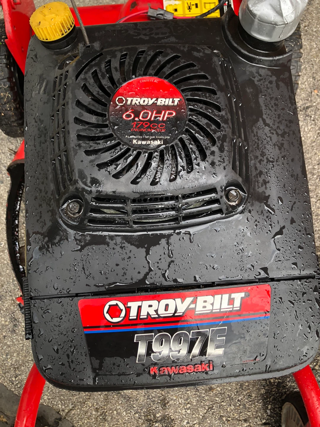 Troy bilts 6hp Kawasaki self propelled multi speed