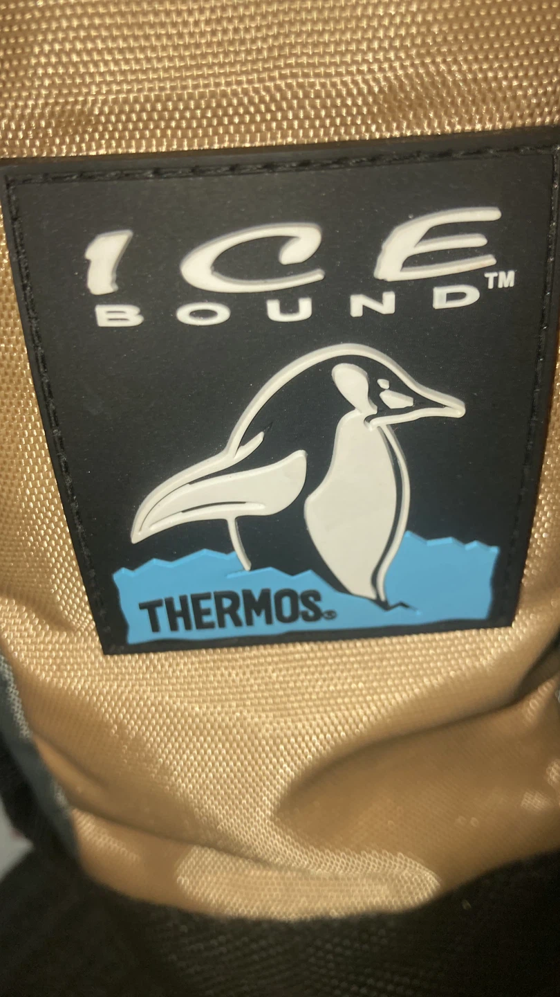 Water bottles with carrier - photo 2