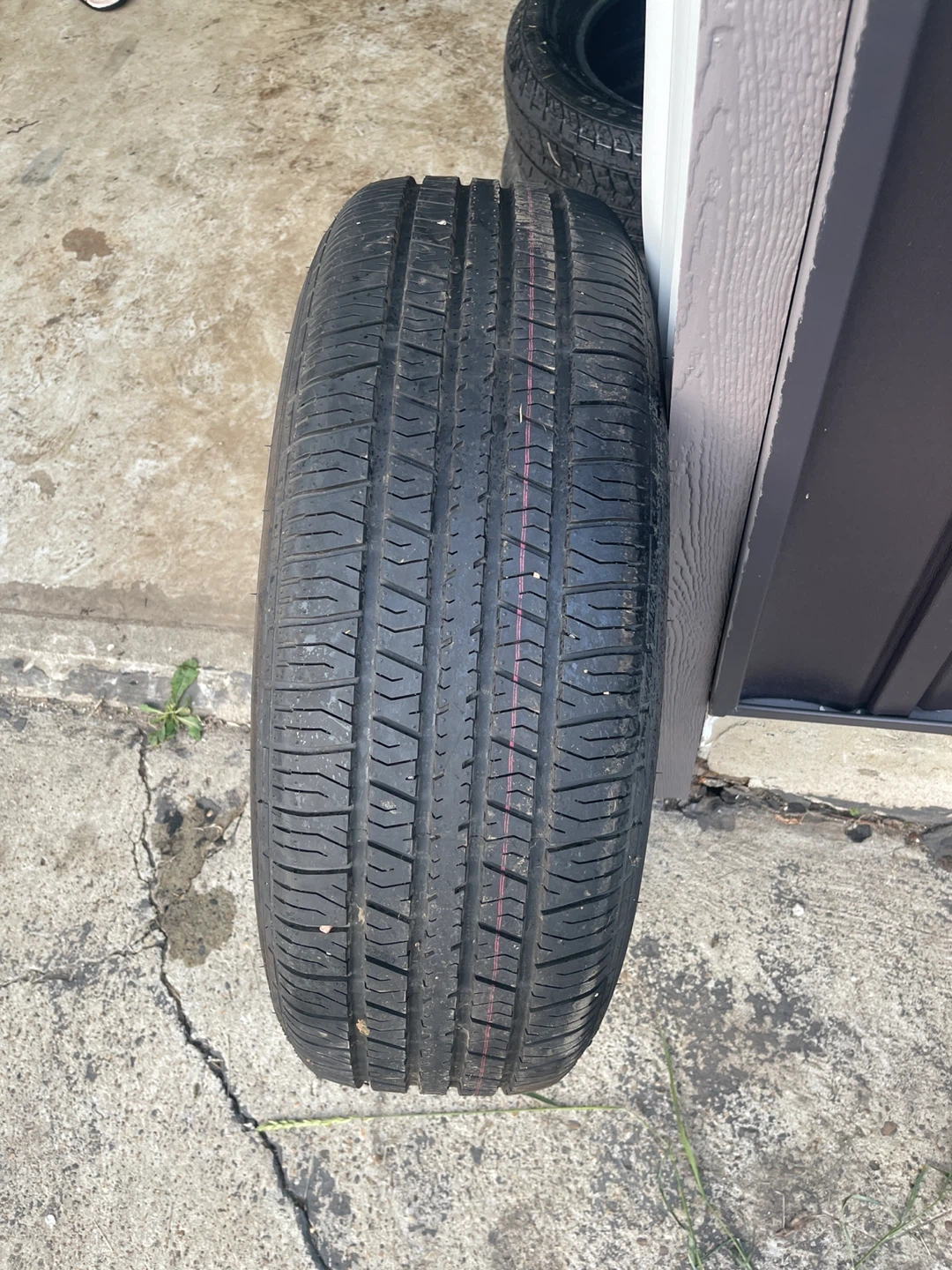 265/70 R17 Tire with Black Rim - photo 2