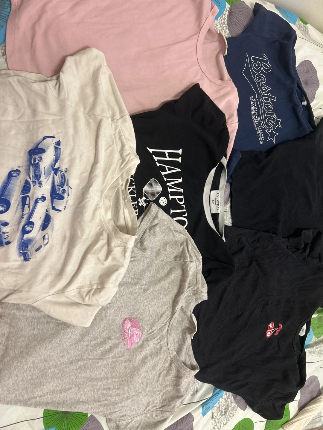 Bundle of 6 baby tee and top