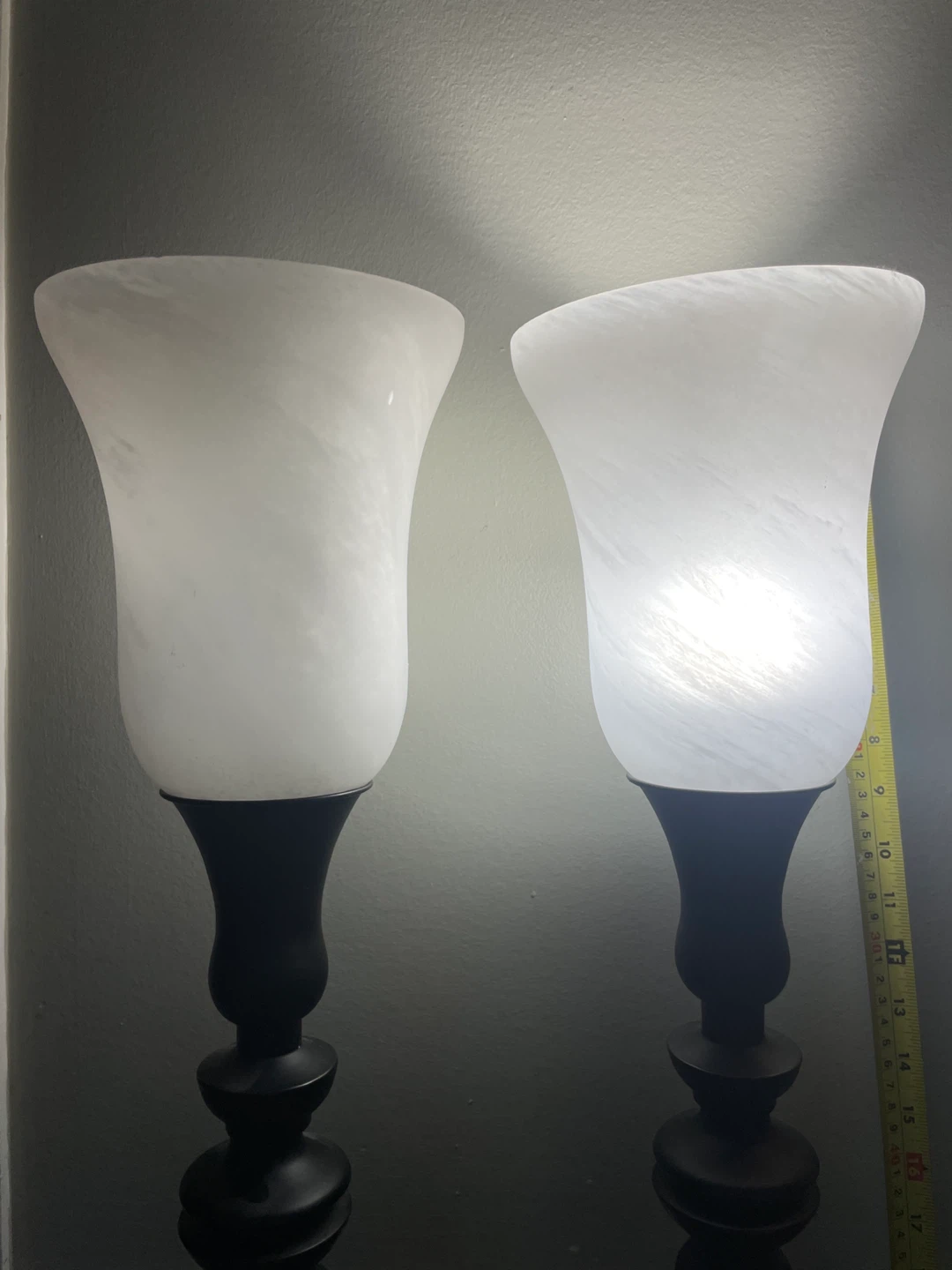 Pair of Black Table Lamps - photo 4