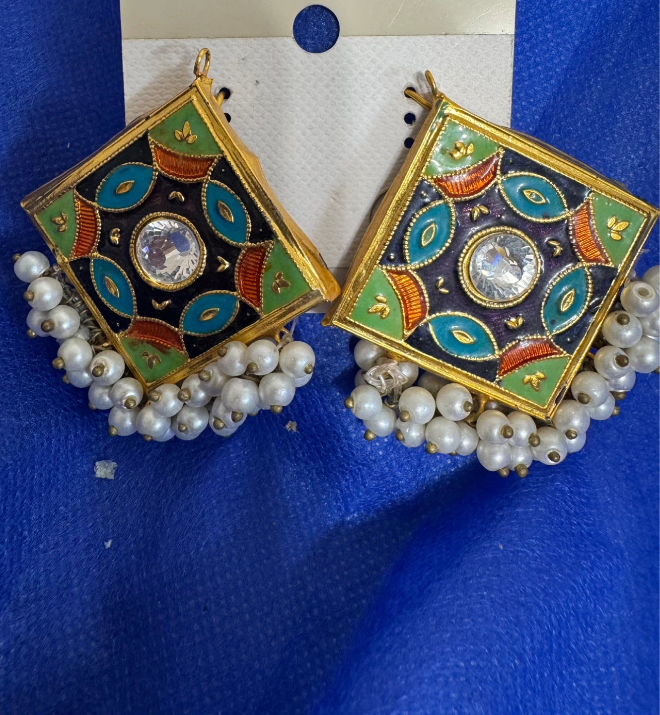 Brand new stylish earrings