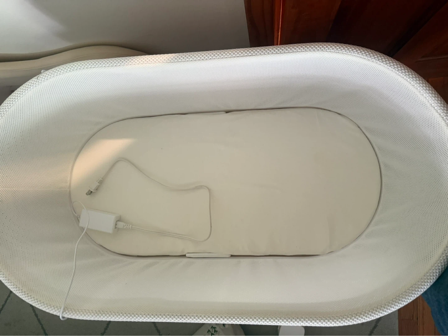 Snoo crib + new sleep sack+  snoobie smart soother - photo 2