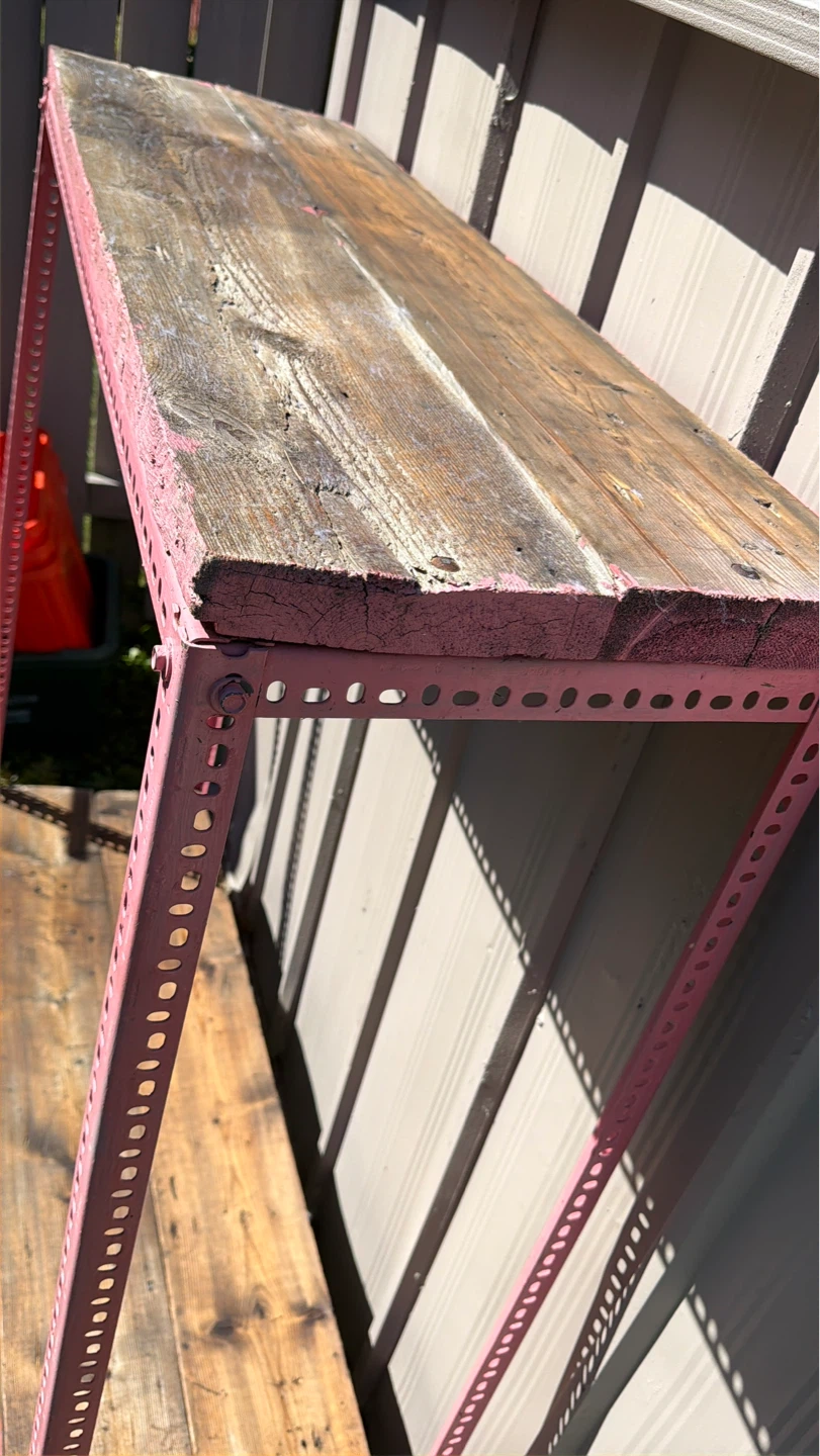 Heavy shelf -Pink Metal and Wood Shelf Unit - photo 4