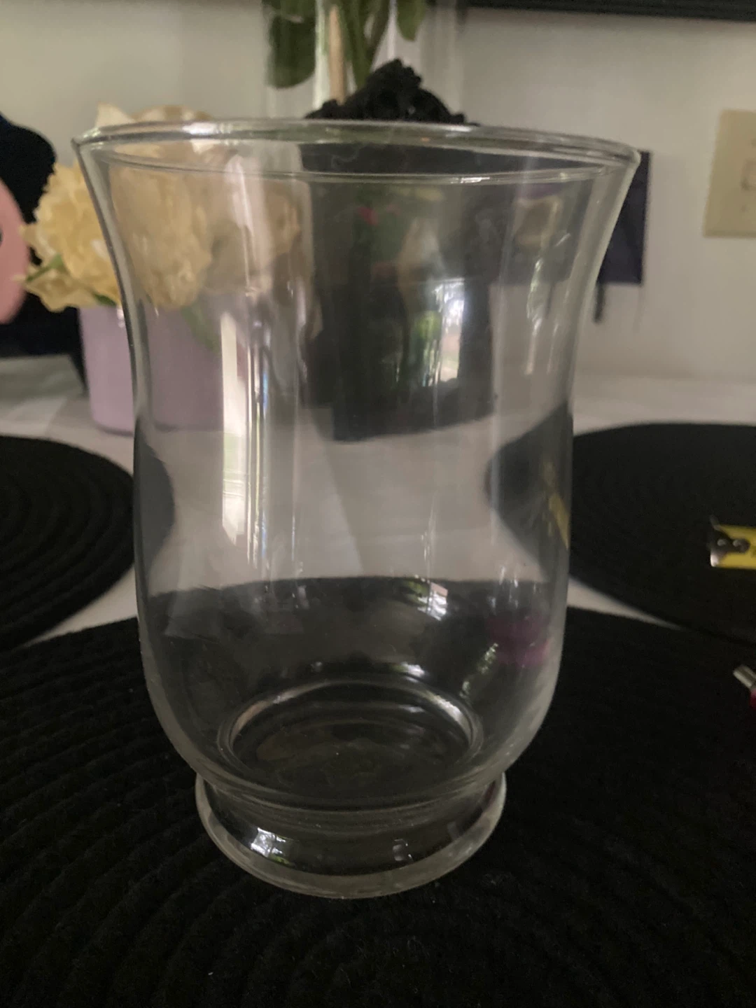 Glass vase
