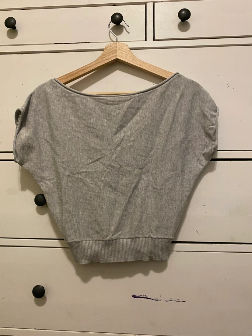 Garage grey off the shoulder top