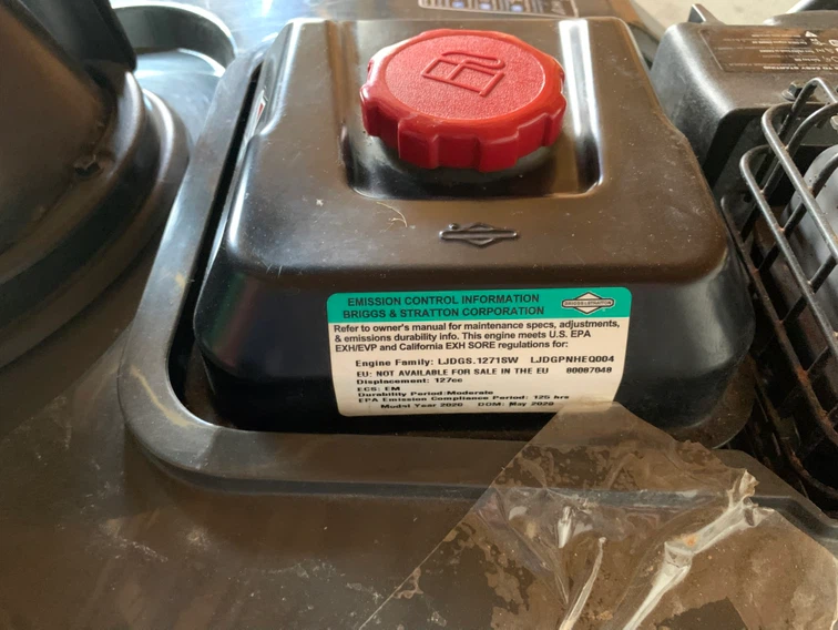Briggs & Stratton Snow Thrower - photo 2