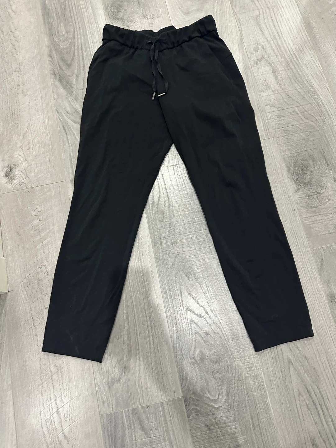 Lululemon Black Jogger Pants- size 4