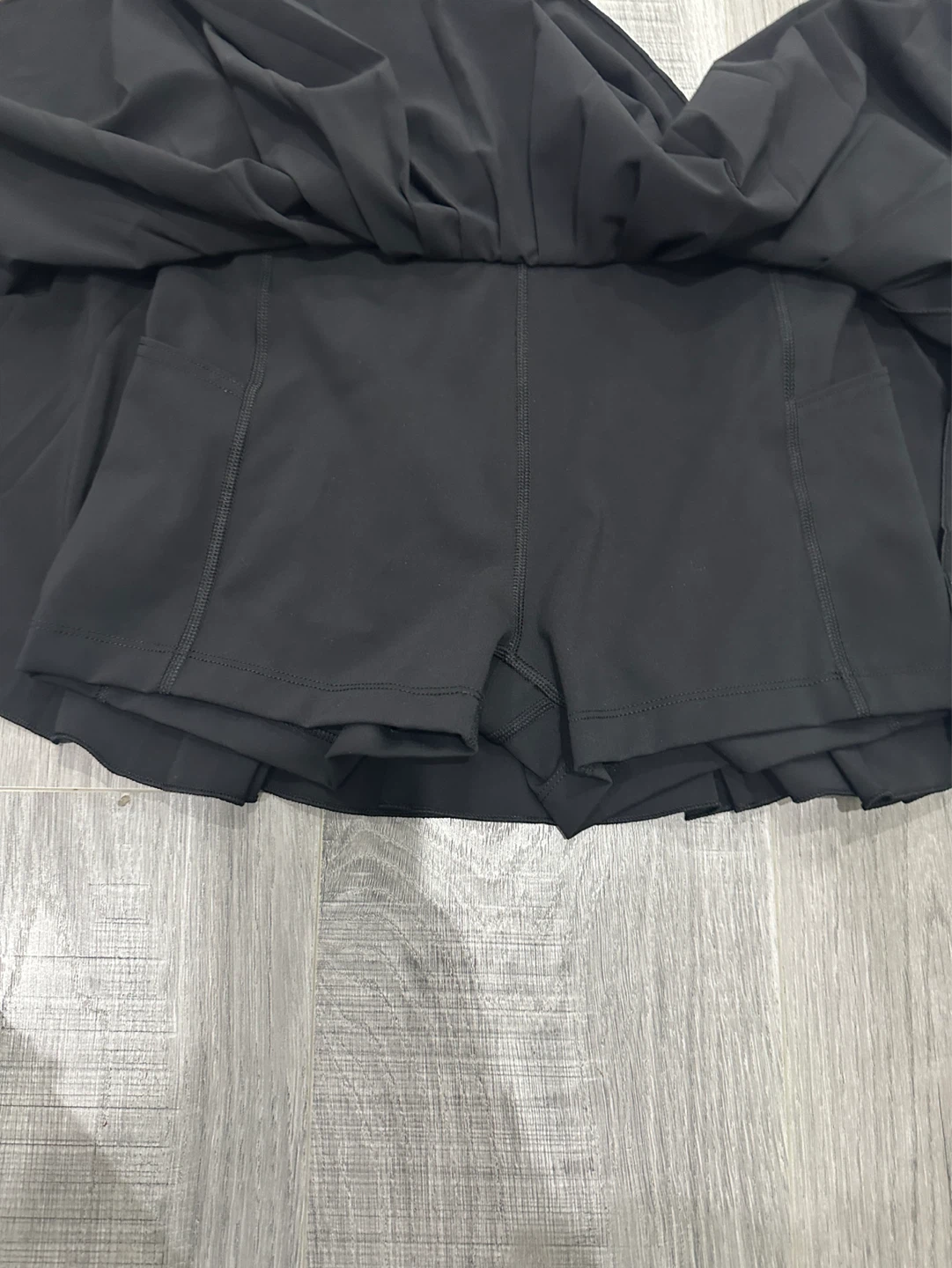 TNA skirt- size small - photo 2