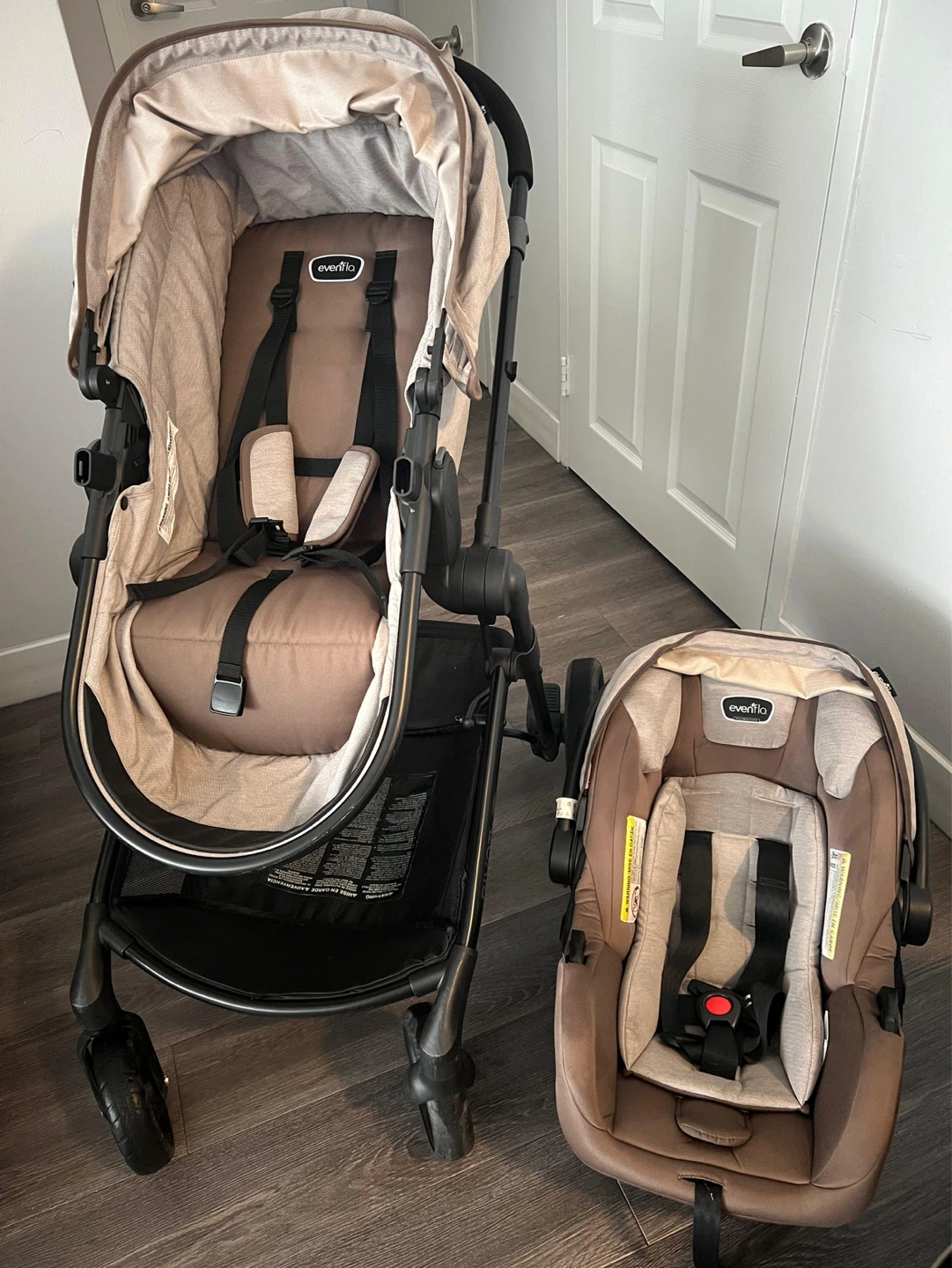 Evenflo Pivot Travel System - photo 4